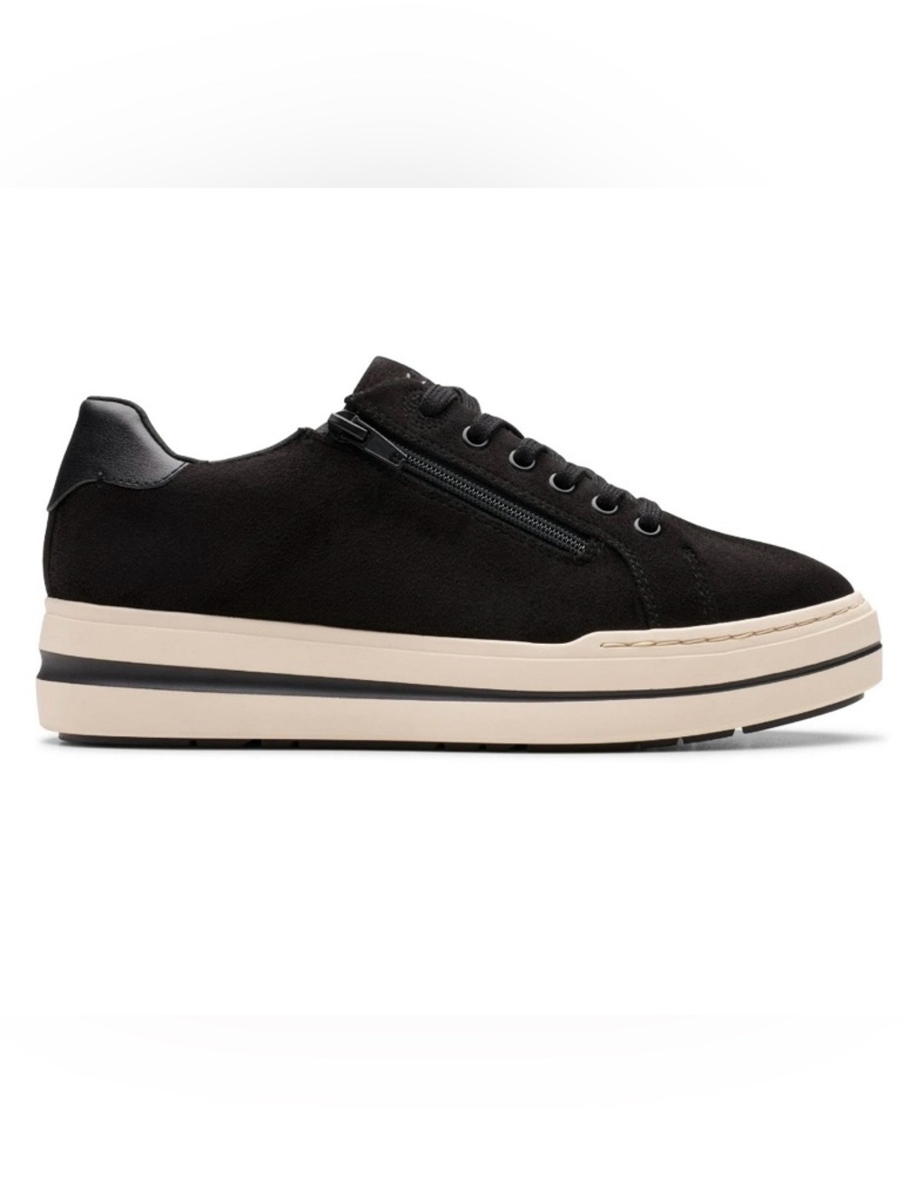 Clarks Cloudsteppers Casual Lace-Up Sneakers - Audreigh Sky 
Clarks Black
